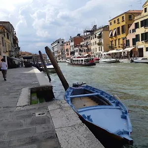 Calle Rielo Great Canal View Apartamento